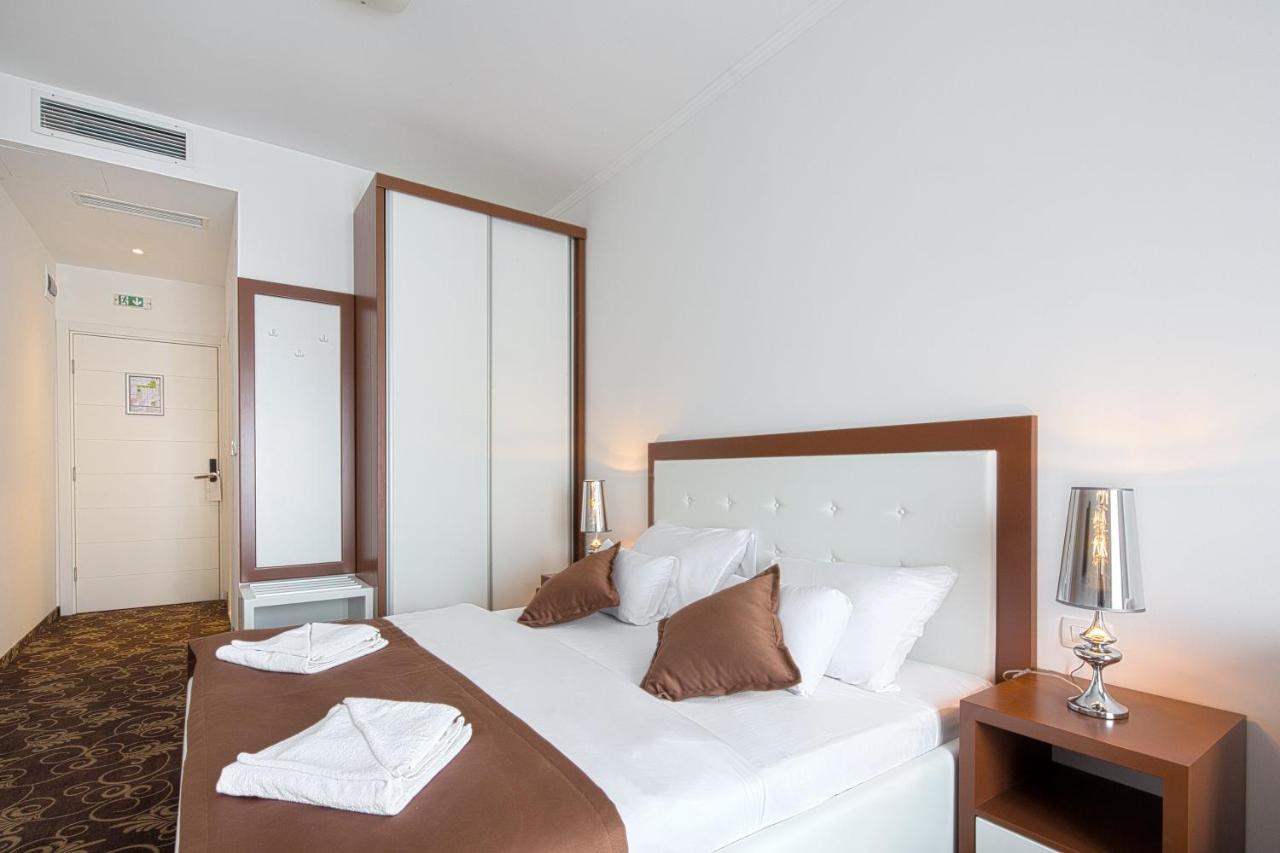 Hotel Pozzo Budva Zewnętrze zdjęcie