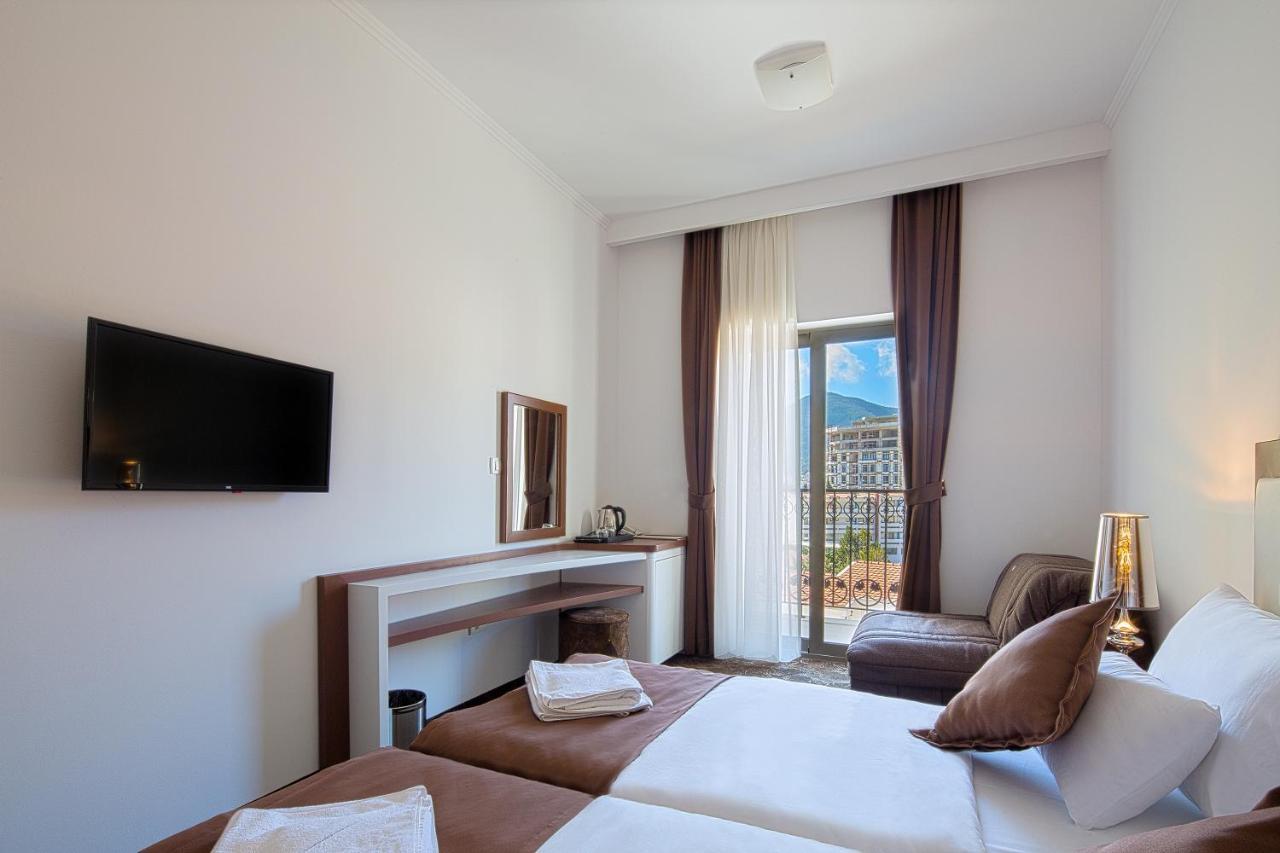 Hotel Pozzo Budva Zewnętrze zdjęcie